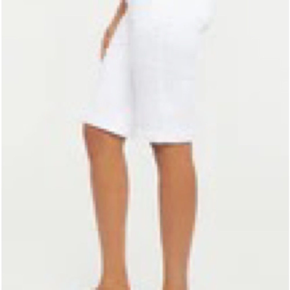 NYDJ Briella Bermuda Roll Cuff Bermuda Shorts with pockets